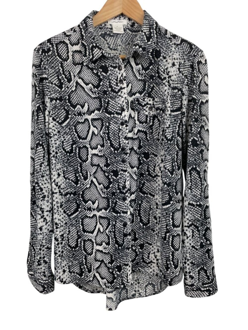 Love Potion Womens Black & White Snake Print Button-Down Shirt M